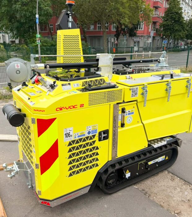 Saugbagger auf Raupenfahrwerk Typ Air-Vac 2